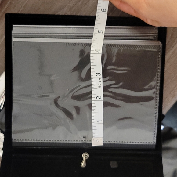 Two unique picture/photo albums - Picture 6 of 7